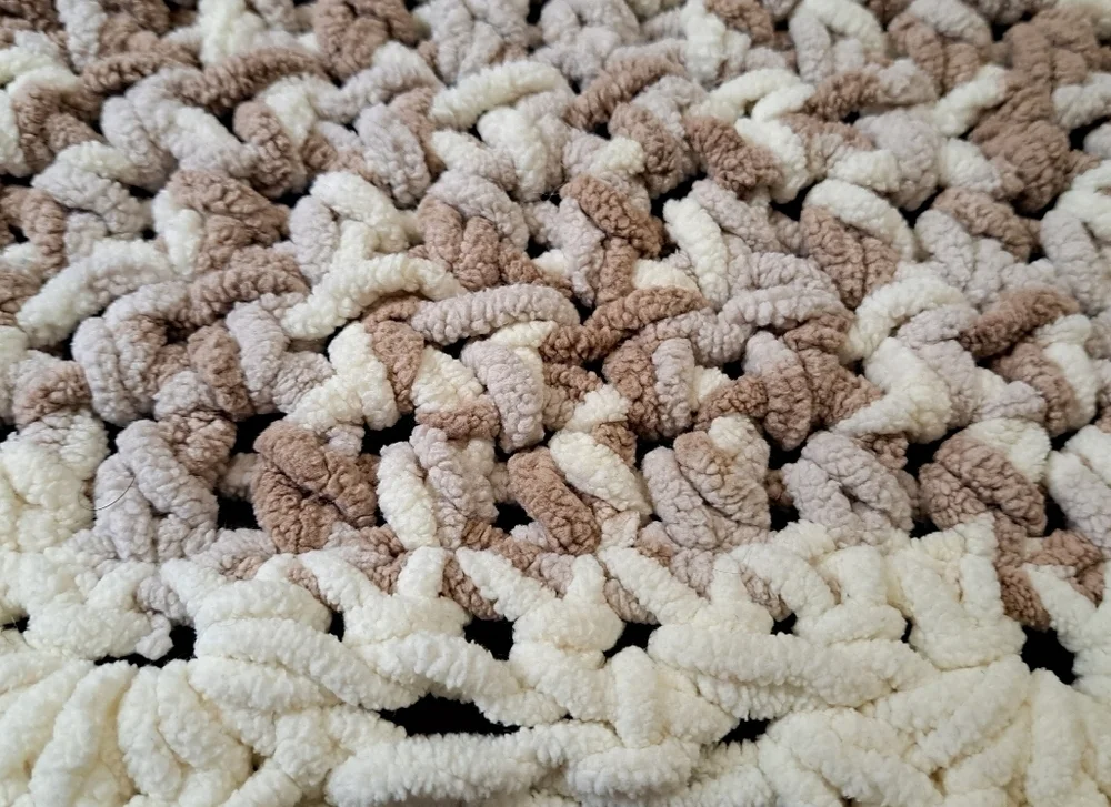 New Handmade Chenille Bedspread/Blanket/Throw  Size 65